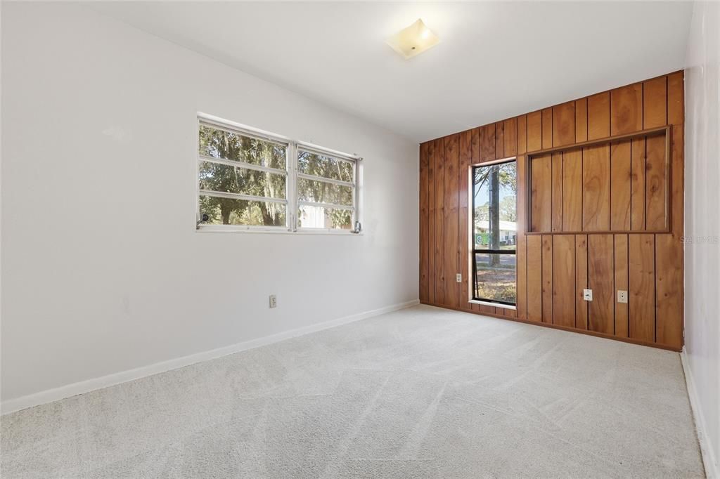 Activo con contrato: $200,000 (4 camas, 2 baños, 1639 Pies cuadrados)