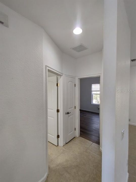 В аренду: $1,300 (2 спален, 2 ванн, 1143 Квадратных фут)