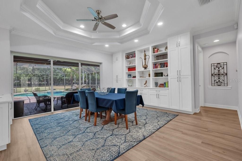 Activo con contrato: $1,175,000 (5 camas, 5 baños, 4143 Pies cuadrados)