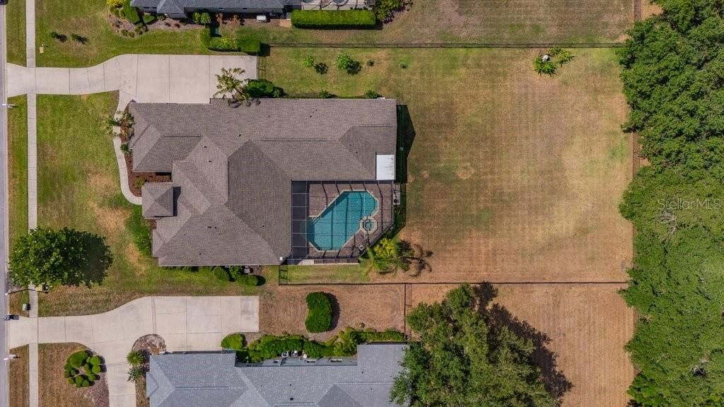 Activo con contrato: $1,175,000 (5 camas, 5 baños, 4143 Pies cuadrados)