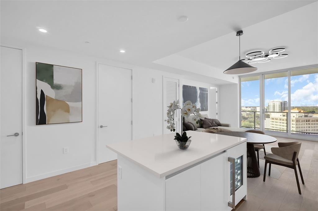 Active With Contract: $5,000 (2 beds, 2 baths, 1380 Square Feet)