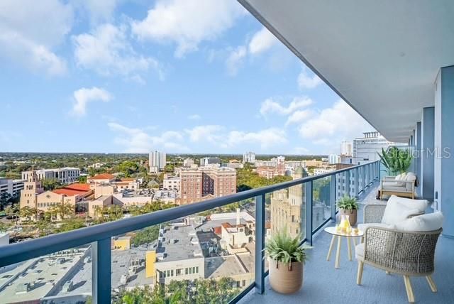 Active With Contract: $5,000 (2 beds, 2 baths, 1380 Square Feet)