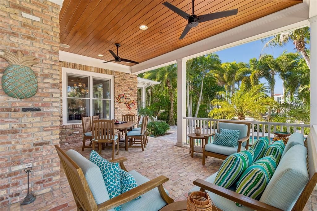 En Venta: $4,495,000 (5 camas, 5 baños, 5325 Pies cuadrados)
