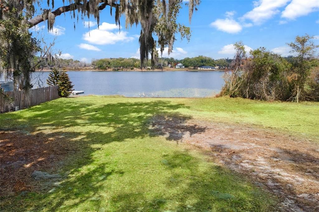 На продажу: $120,000 (2.22 acres)