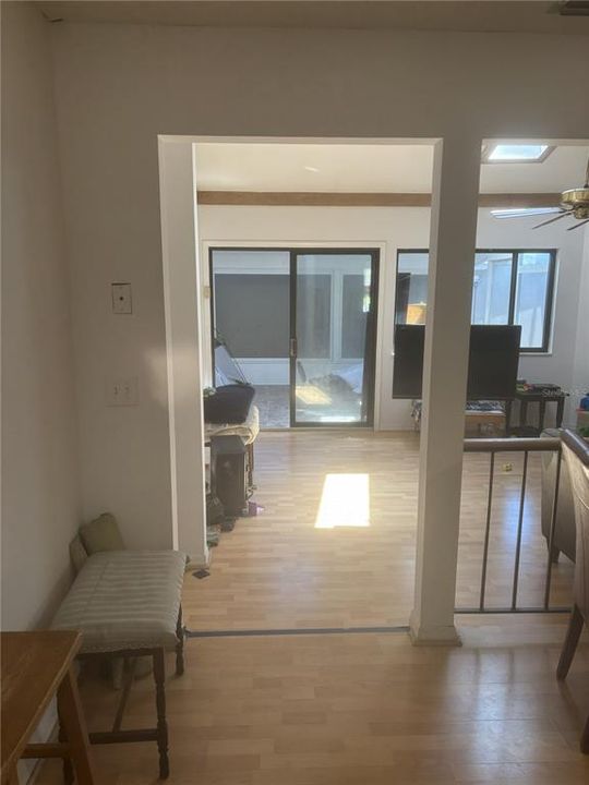 На продажу: $210,000 (2 спален, 2 ванн, 1401 Квадратных фут)