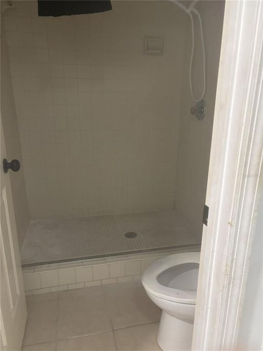 На продажу: $210,000 (2 спален, 2 ванн, 1401 Квадратных фут)