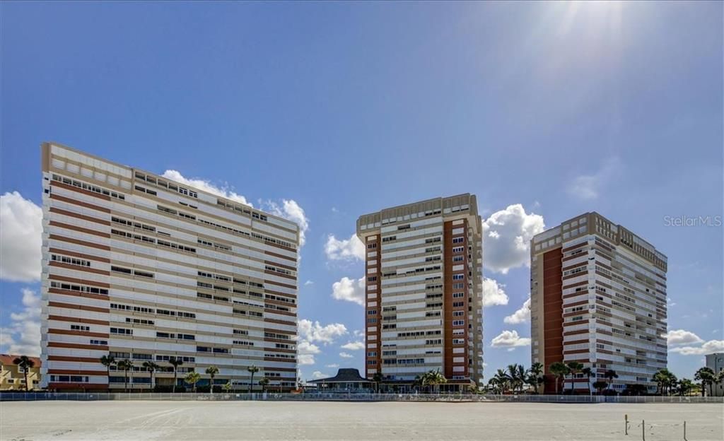 На продажу: $725,000 (2 спален, 2 ванн, 1345 Квадратных фут)
