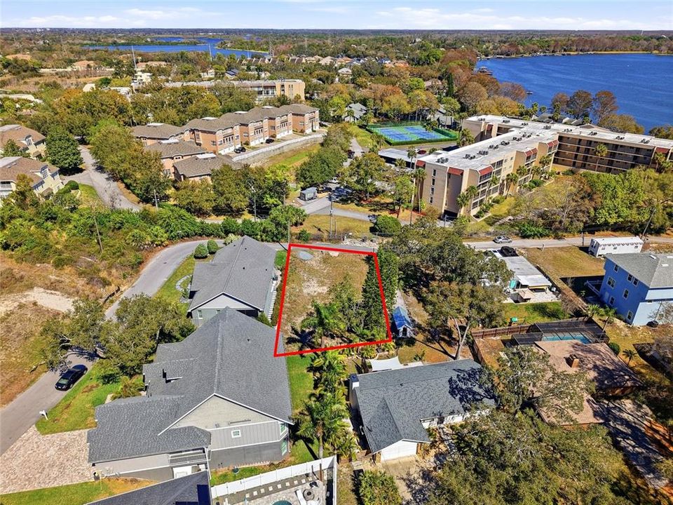 На продажу: $155,000 (0.16 acres)