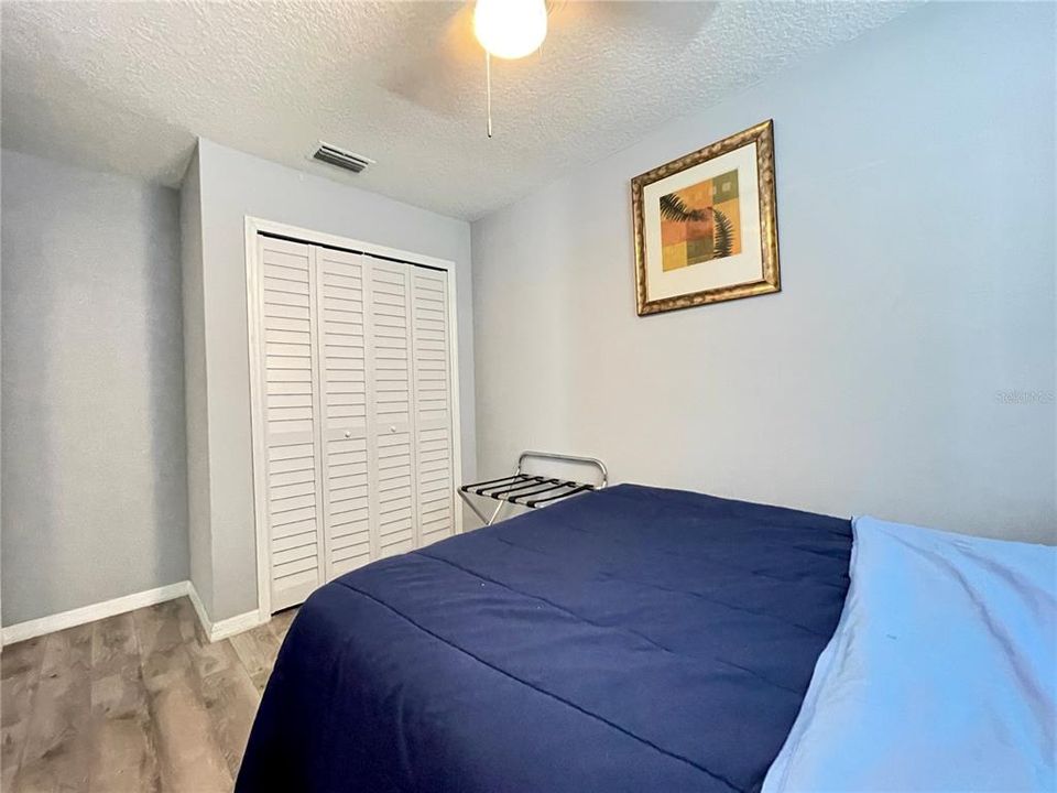 For Rent: $2,600 (4 beds, 2 baths, 2489 Square Feet)
