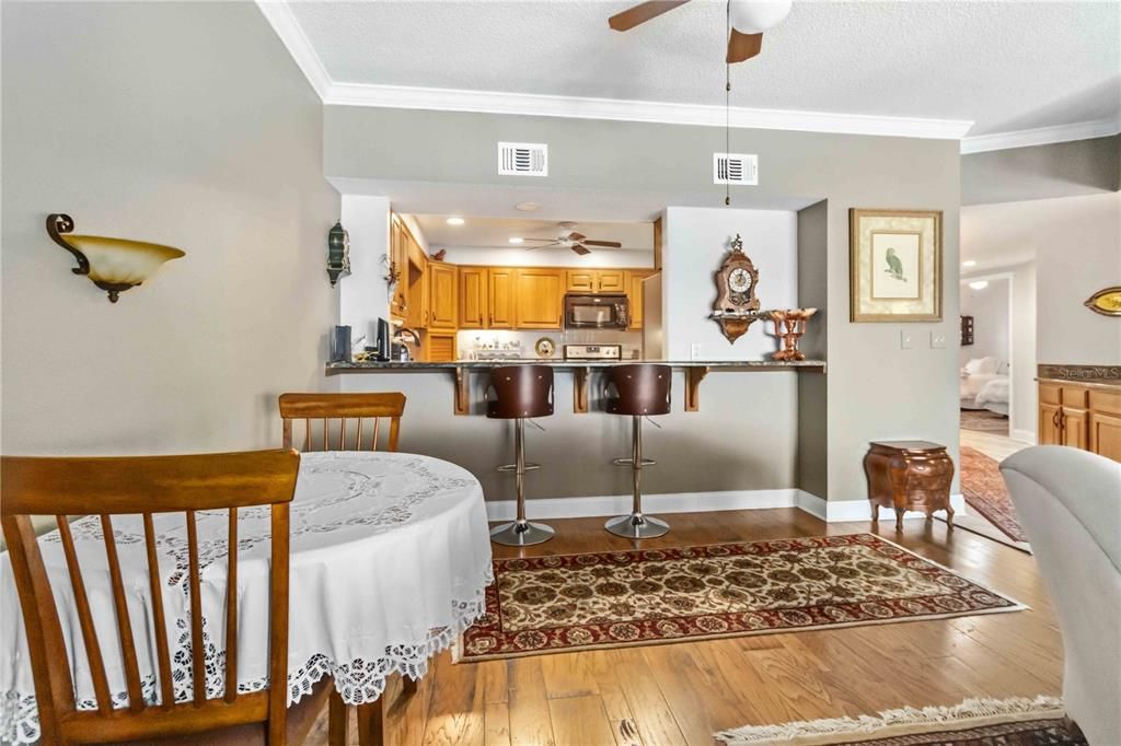 For Sale: $539,000 (3 beds, 2 baths, 1713 Square Feet)