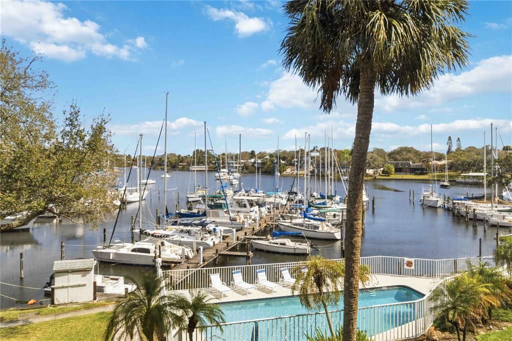 For Sale: $539,000 (3 beds, 2 baths, 1713 Square Feet)