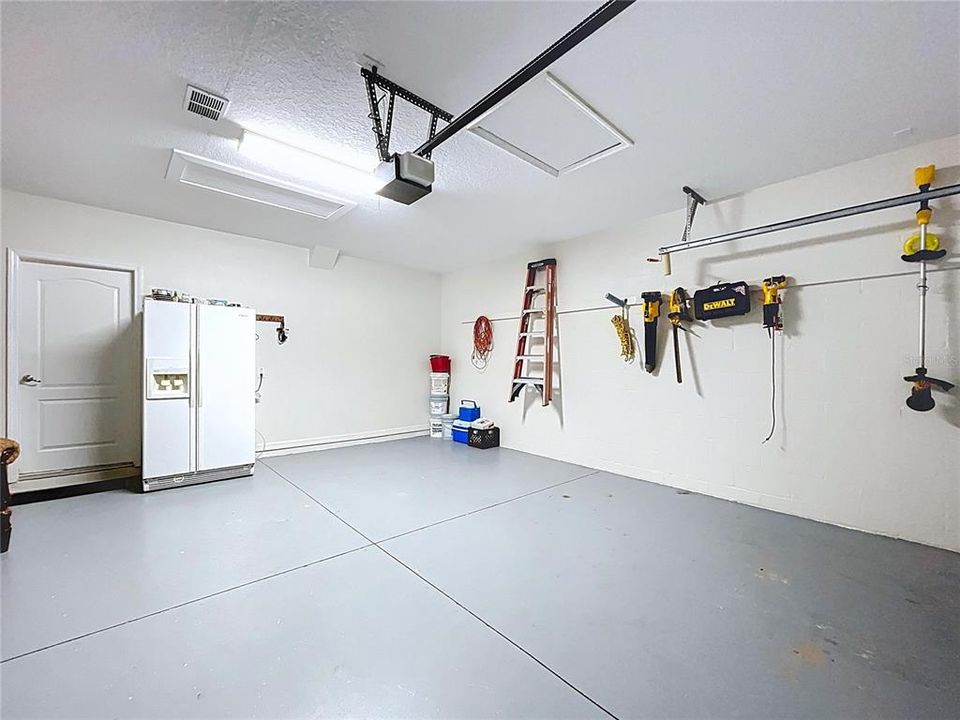 En Venta: $299,000 (3 camas, 2 baños, 1722 Pies cuadrados)