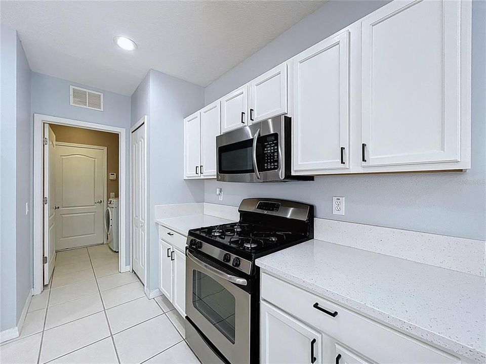 En Venta: $299,000 (3 camas, 2 baños, 1722 Pies cuadrados)