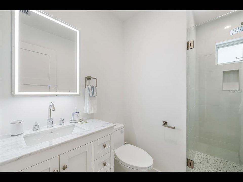 For Sale: $7,950,000 (8 beds, 7 baths, 5792 Square Feet)