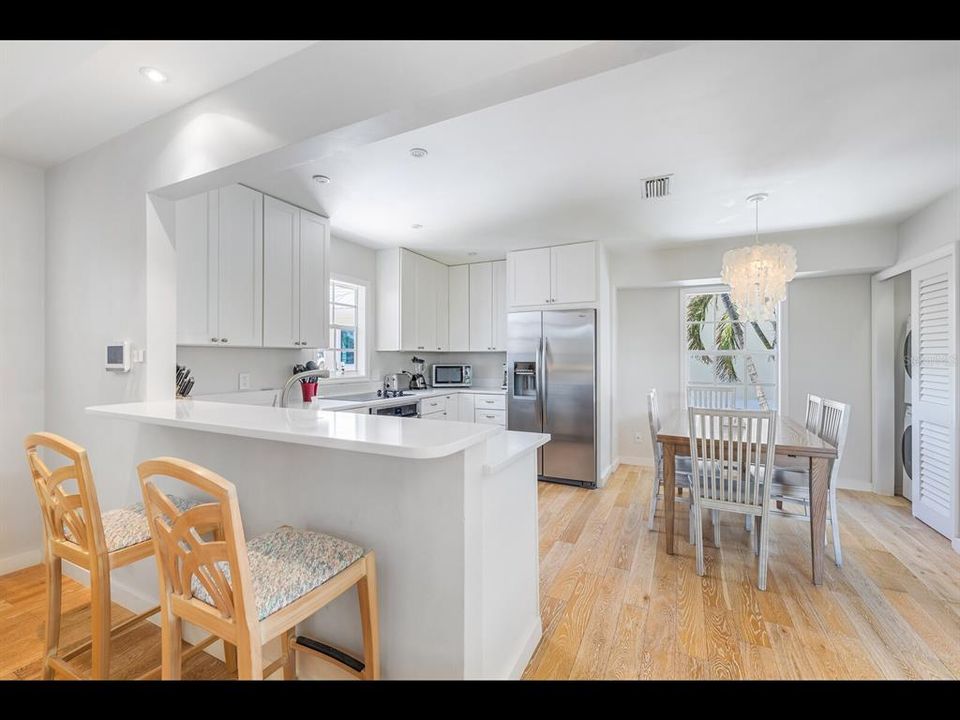 For Sale: $7,950,000 (8 beds, 7 baths, 5792 Square Feet)