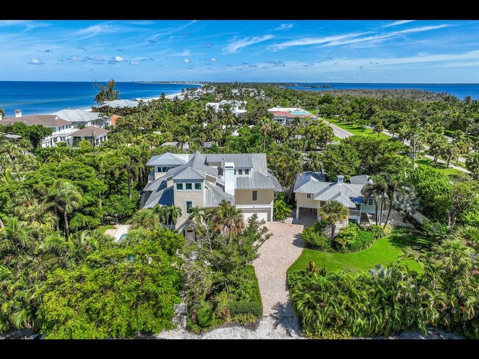 For Sale: $7,950,000 (8 beds, 7 baths, 5792 Square Feet)