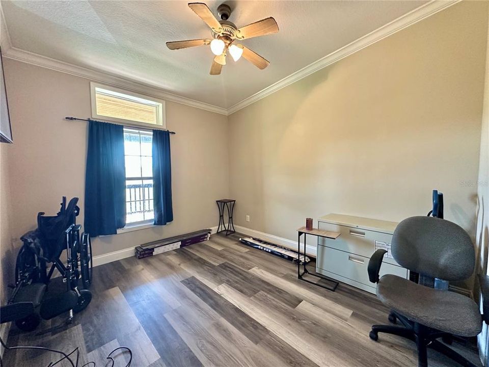 For Sale: $350,000 (3 beds, 2 baths, 2128 Square Feet)