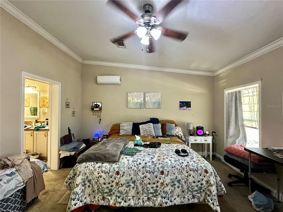 For Sale: $350,000 (3 beds, 2 baths, 2128 Square Feet)