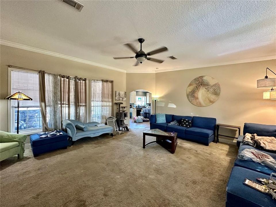 For Sale: $350,000 (3 beds, 2 baths, 2128 Square Feet)