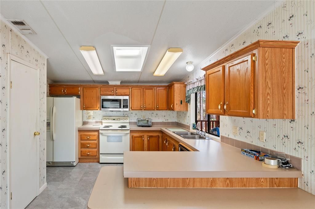 En Venta: $298,000 (3 camas, 2 baños, 1512 Pies cuadrados)