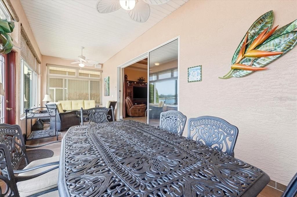 For Sale: $659,000 (3 beds, 2 baths, 1936 Square Feet)