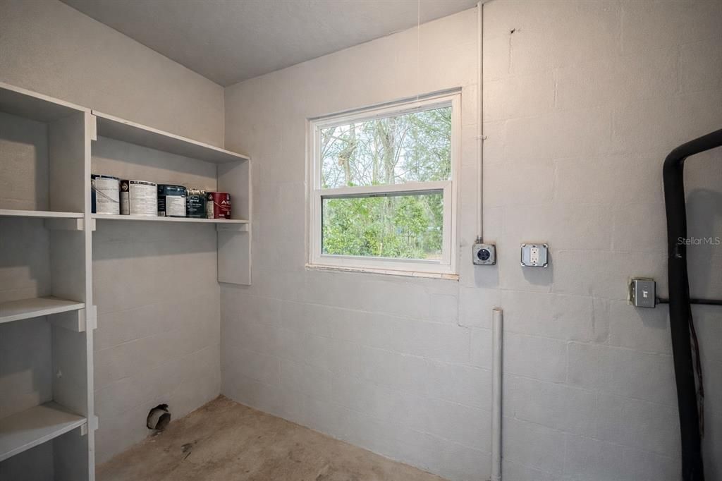 Activo con contrato: $179,900 (3 camas, 1 baños, 936 Pies cuadrados)