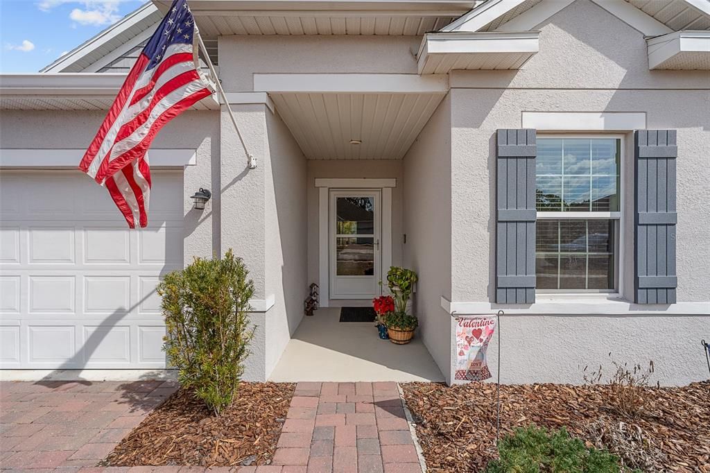 For Sale: $409,900 (3 beds, 2 baths, 1850 Square Feet)