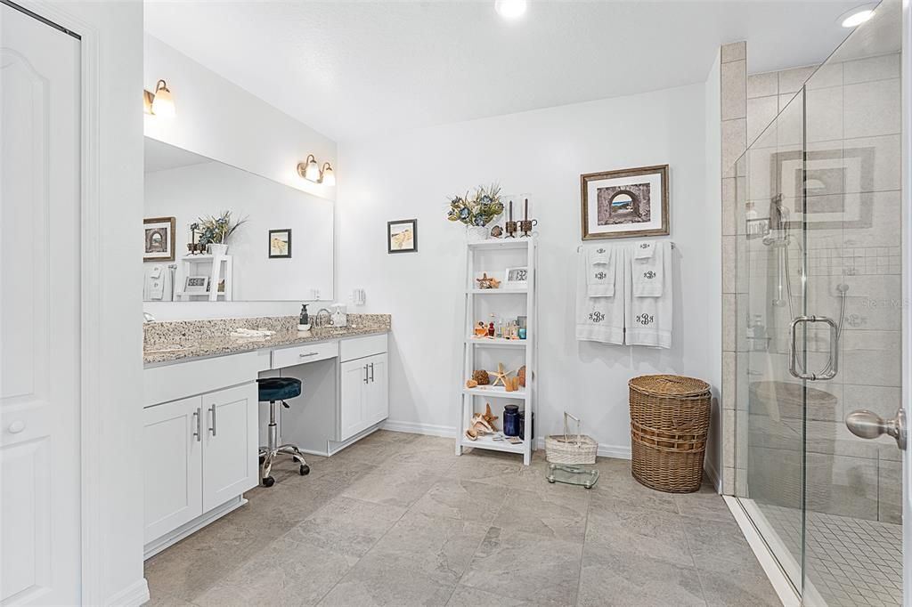For Sale: $409,900 (3 beds, 2 baths, 1850 Square Feet)