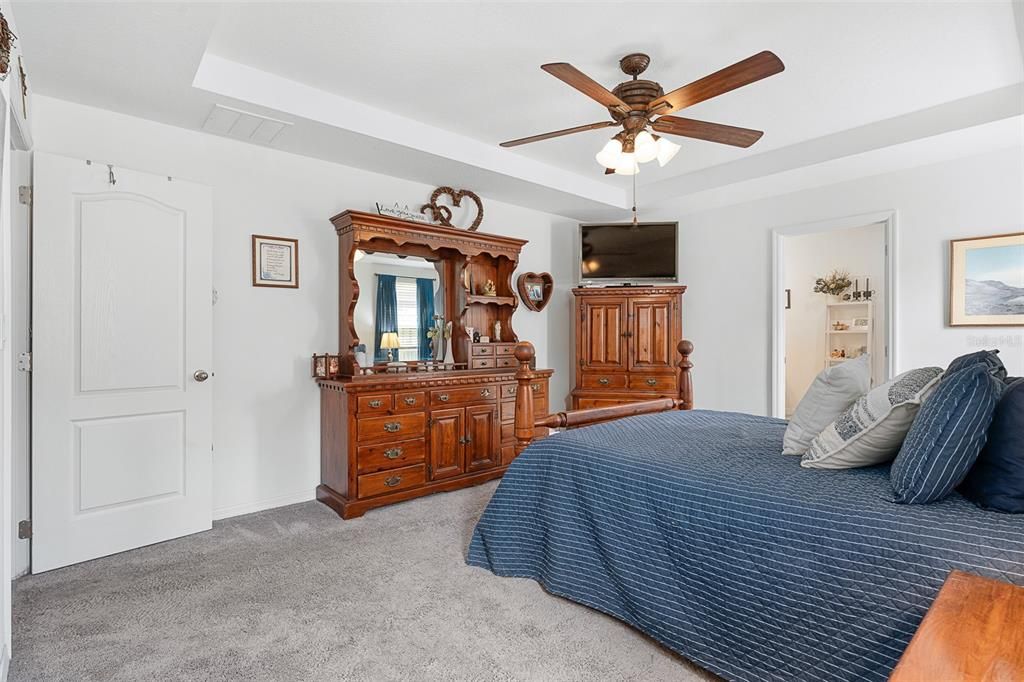 For Sale: $409,900 (3 beds, 2 baths, 1850 Square Feet)