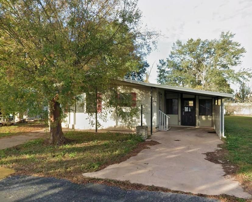 For Sale: $82,000 (2 beds, 2 baths, 816 Square Feet)