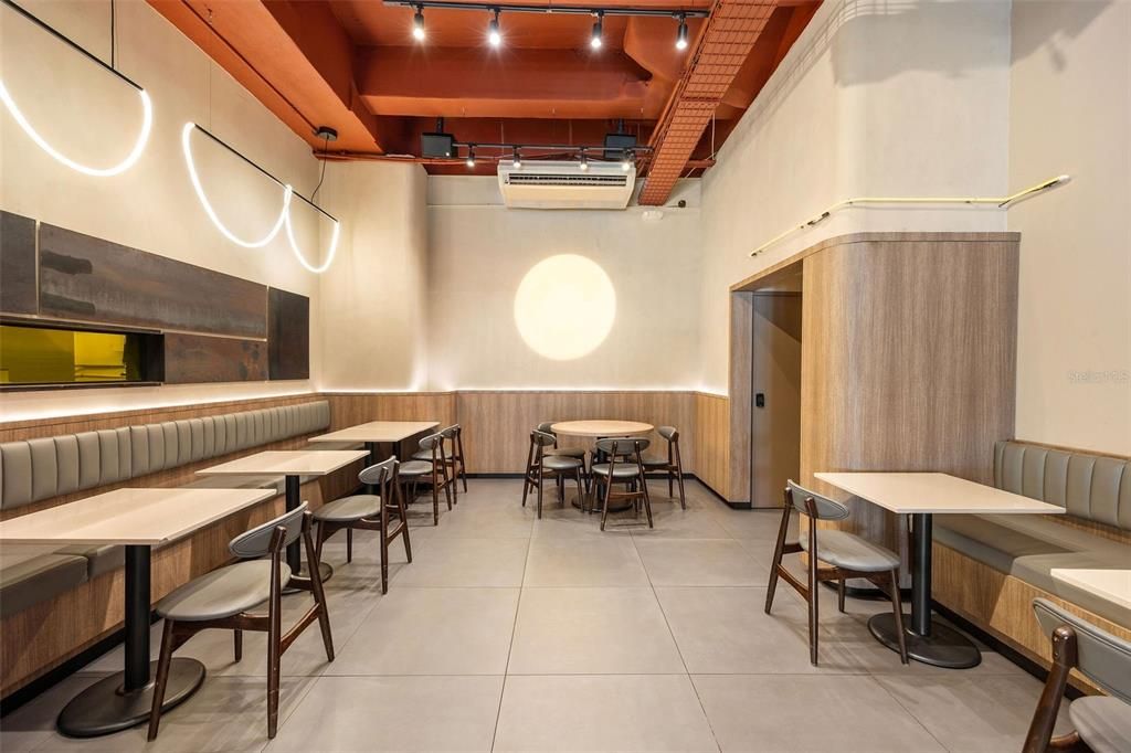 На продажу: $249,000 (0 спален, 0 ванн, 0 Квадратных фут)