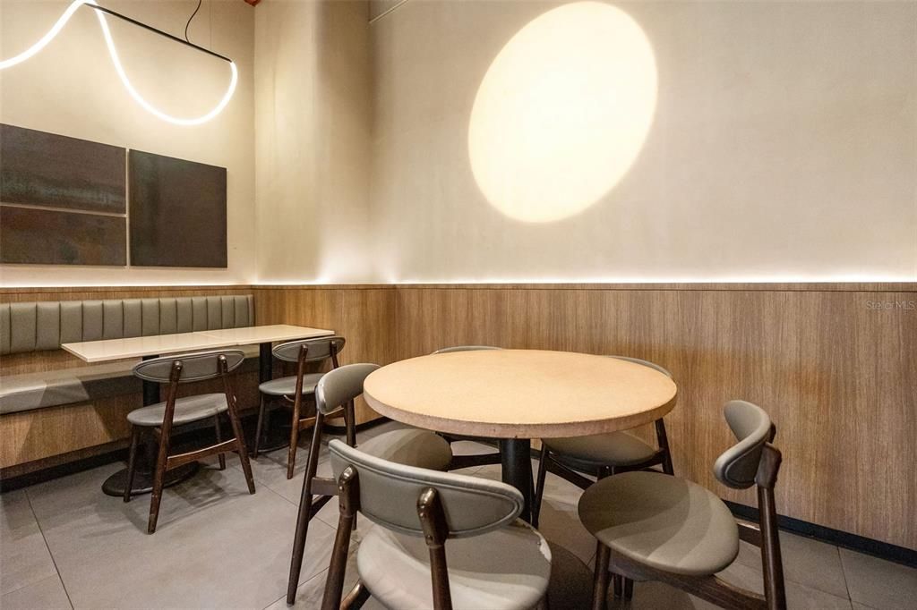 На продажу: $249,000 (0 спален, 0 ванн, 0 Квадратных фут)