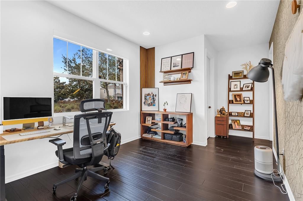 Activo con contrato: $720,000 (5 camas, 3 baños, 2934 Pies cuadrados)