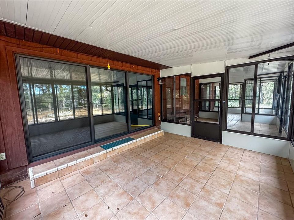 En Venta: $359,000 (3 camas, 2 baños, 1783 Pies cuadrados)