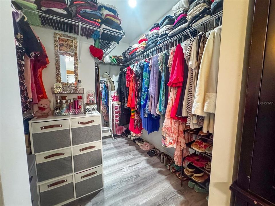 En Venta: $197,000 (1 camas, 1 baños, 898 Pies cuadrados)