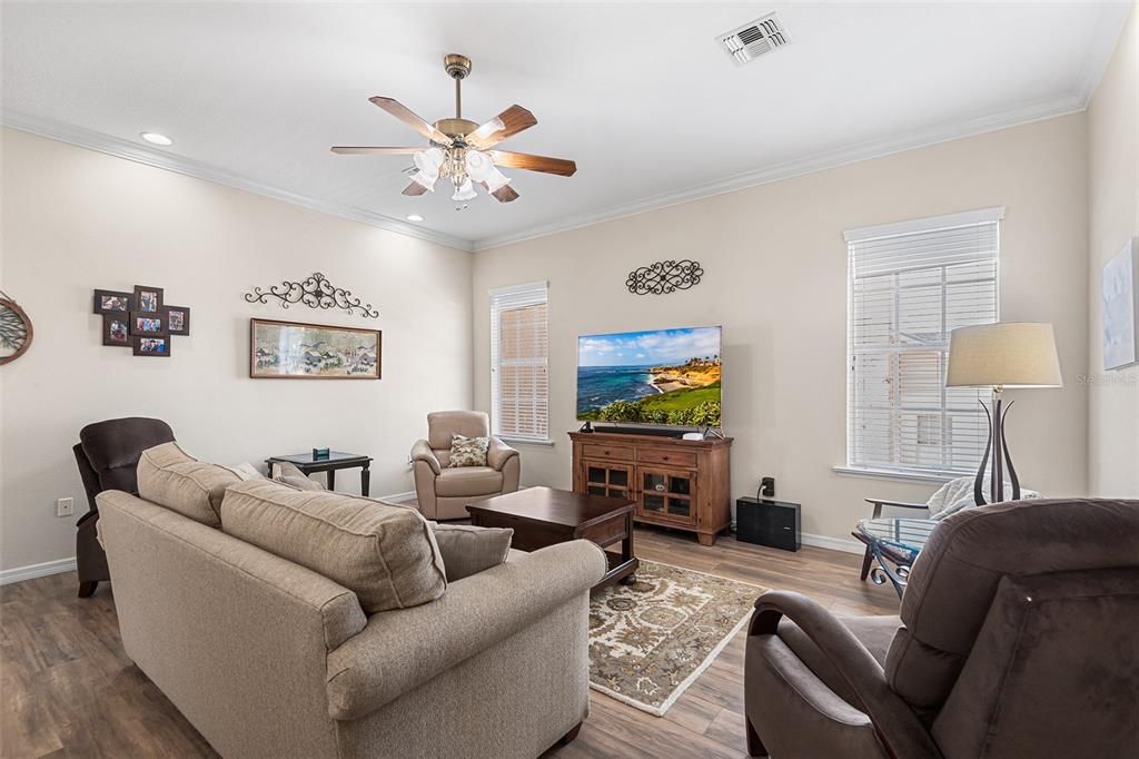 Active With Contract: $460,000 (3 beds, 2 baths, 2230 Square Feet)