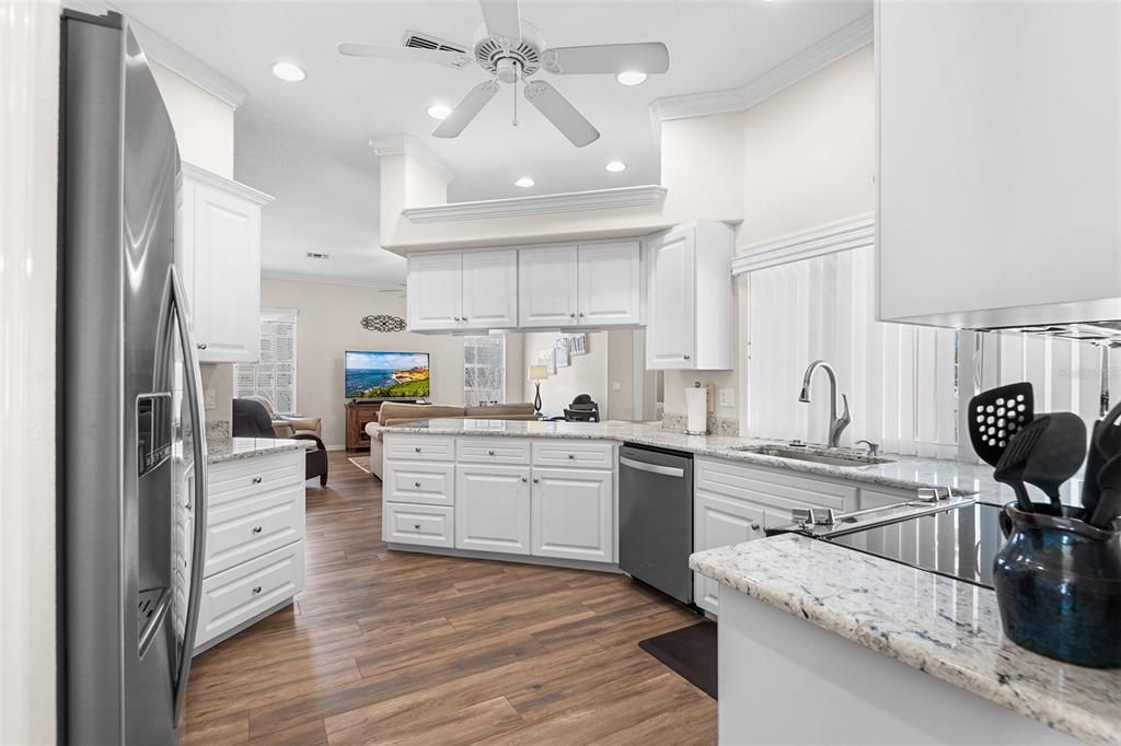 Active With Contract: $460,000 (3 beds, 2 baths, 2230 Square Feet)