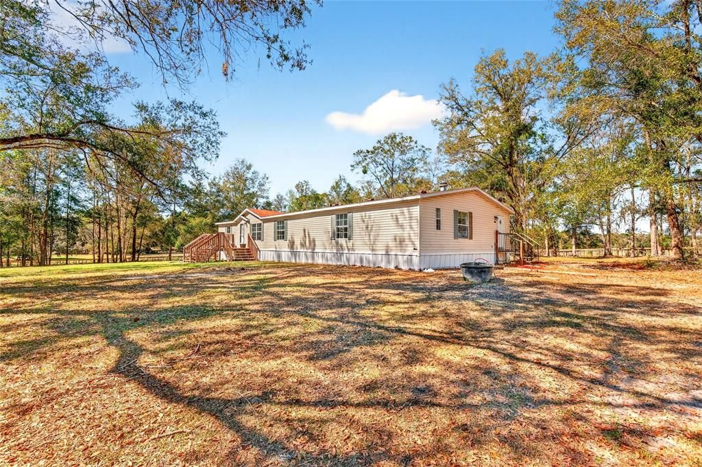 На продажу: $699,900 (5 спален, 3 ванн, 2280 Квадратных фут)