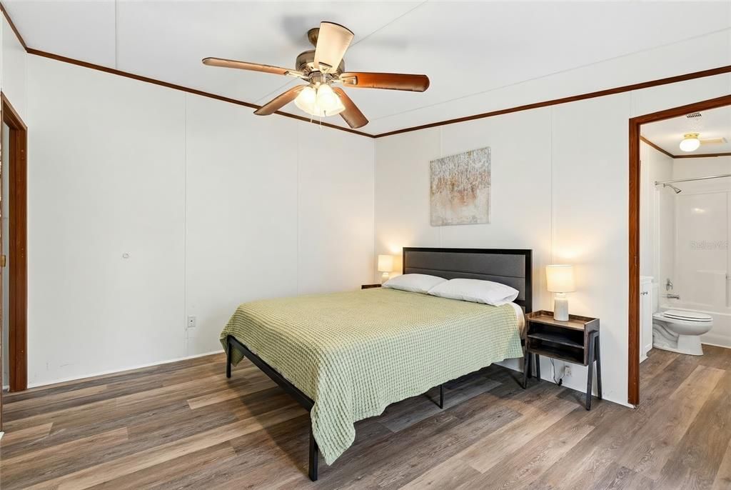 На продажу: $699,900 (5 спален, 3 ванн, 2280 Квадратных фут)