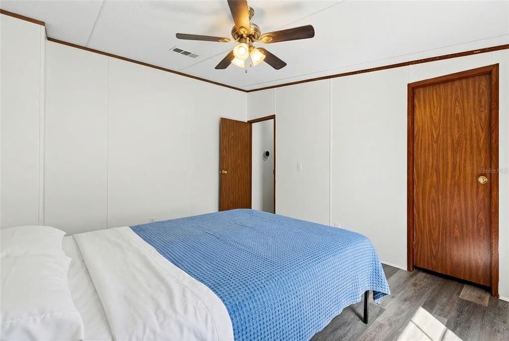 На продажу: $699,900 (5 спален, 3 ванн, 2280 Квадратных фут)