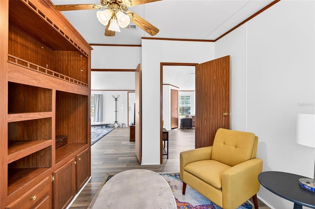 На продажу: $699,900 (5 спален, 3 ванн, 2280 Квадратных фут)