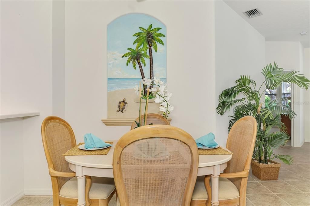 Active With Contract: $319,000 (2 beds, 2 baths, 1366 Square Feet)