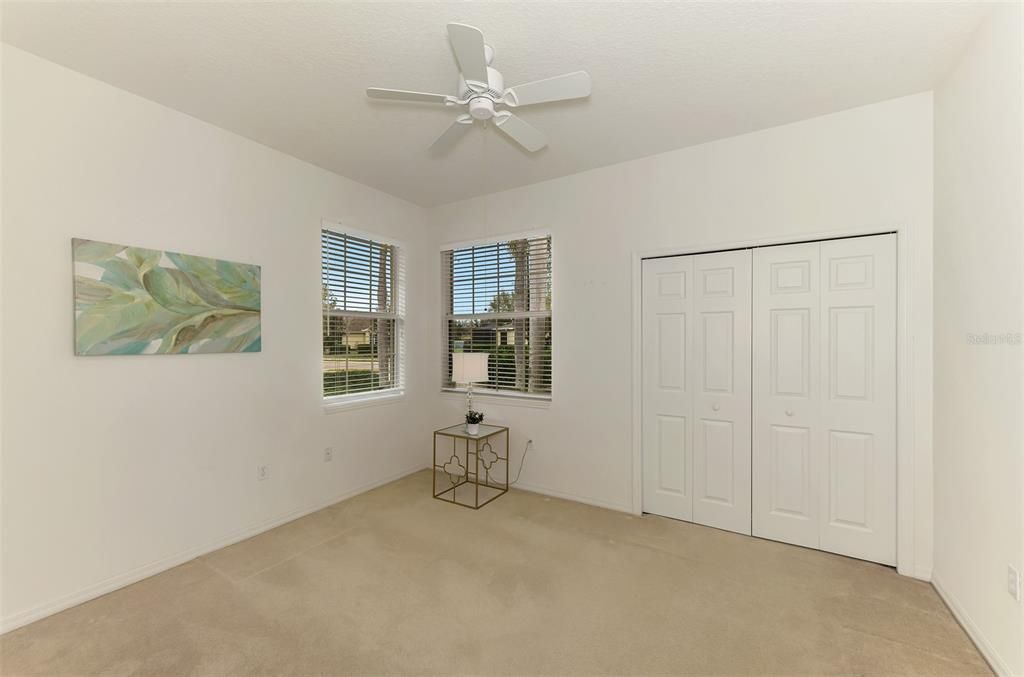 Active With Contract: $319,000 (2 beds, 2 baths, 1366 Square Feet)