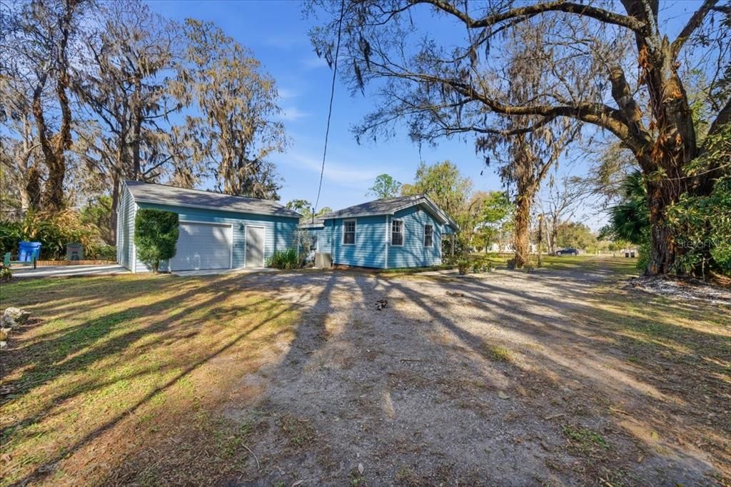 En Venta: $450,000 (3 camas, 1 baños, 1200 Pies cuadrados)