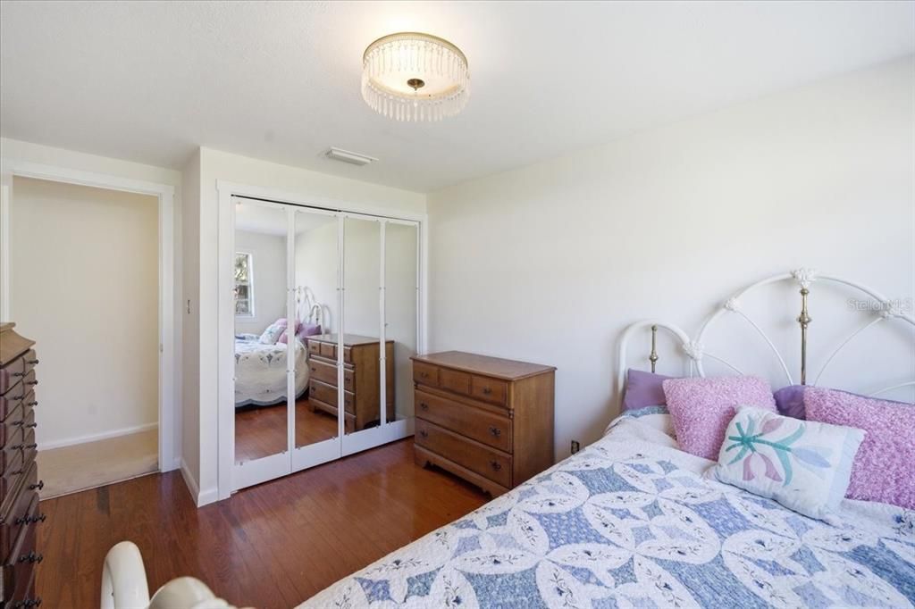 En Venta: $450,000 (3 camas, 1 baños, 1200 Pies cuadrados)