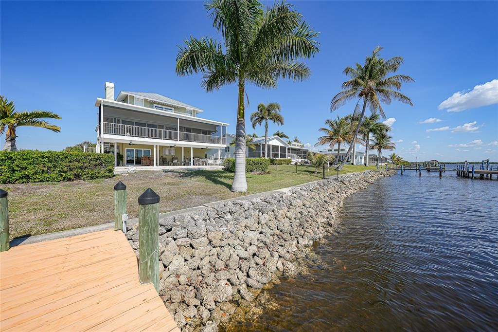 En Venta: $1,200,000 (3 camas, 2 baños, 2399 Pies cuadrados)