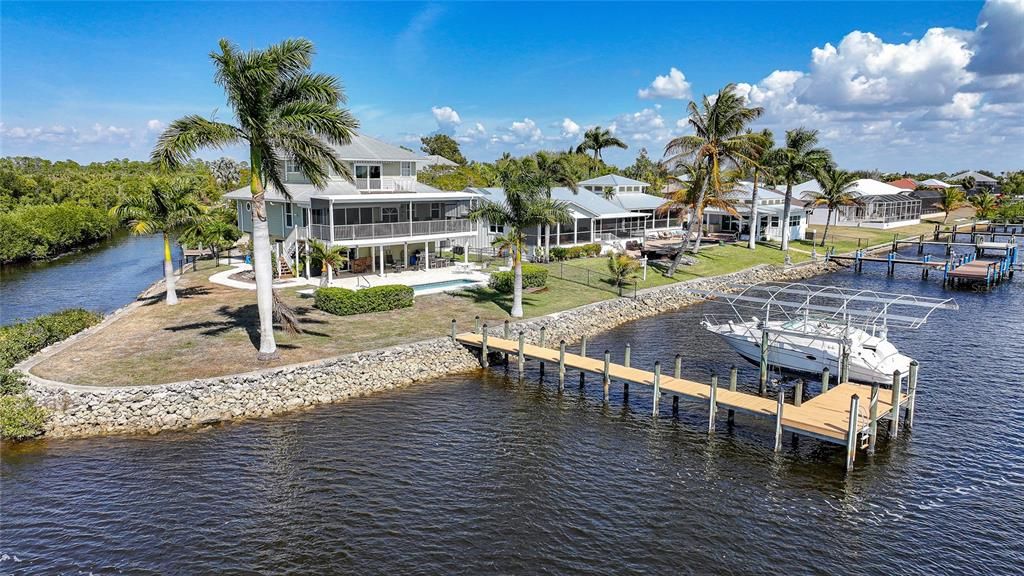 En Venta: $1,200,000 (3 camas, 2 baños, 2399 Pies cuadrados)