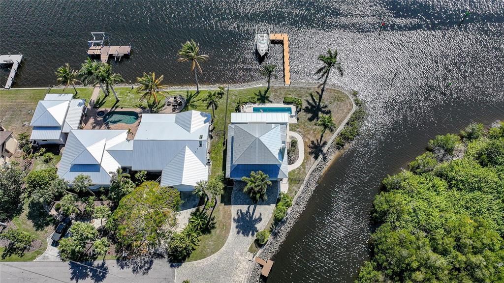En Venta: $1,200,000 (3 camas, 2 baños, 2399 Pies cuadrados)