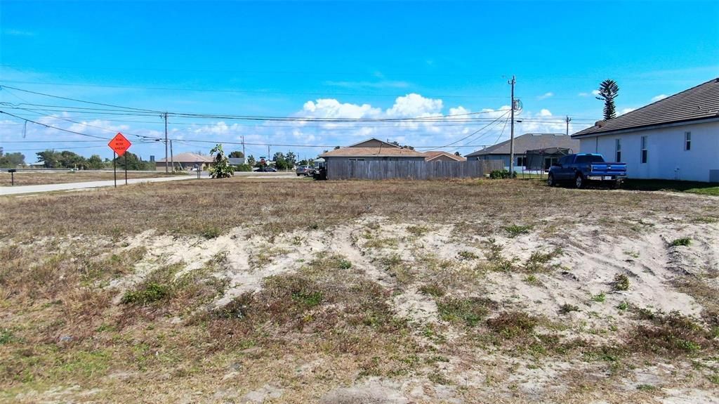 Activo con contrato: $80,000 (0.27 acres)