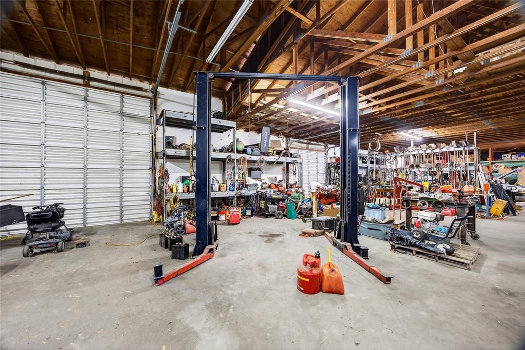For Sale: $799,000 (0 beds, 0 baths, 1800 Square Feet)
